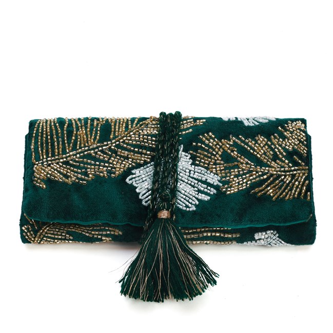 Trousse à bijoux brodée à rouler