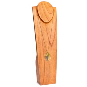Collier long Orabella pendentif laiton doré fabrication artisanale