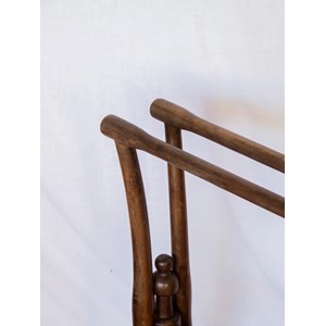 Max, le sèche serviettes en bois n°292