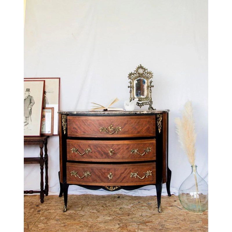 Debongout - Commode en bois et bronze n°532