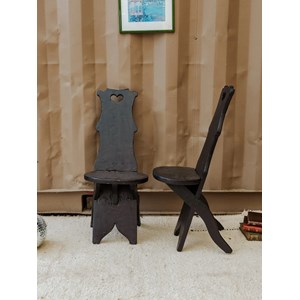 Lot de 2 chaises en bois noir n°1103