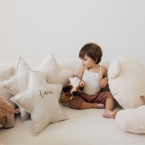 Coussin avec poche teddy latte mouton