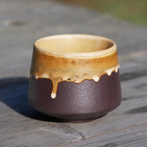 Tasse à café artisanale crémeuse