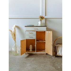 Petit buffet blanc et bleu n°841