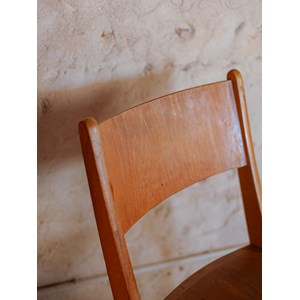 Lot de 6 chaises n°1433s en bois massif