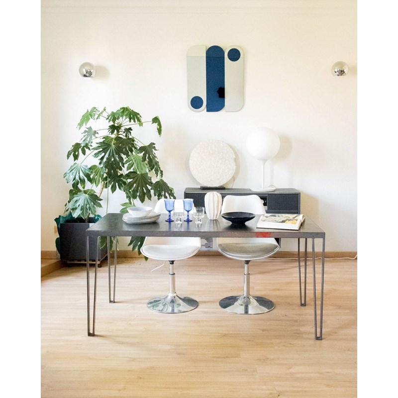 Debongout - Table à manger industrielle en acier n°1129
