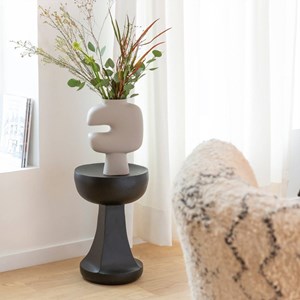 Bout de canapé noir