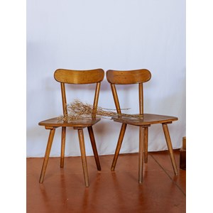 Alma, la chaise en bois massif n°1431