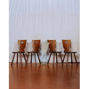 Paire de chaises en bois foncé n°1413