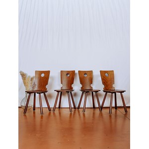 Paire de chaises en bois foncé n°1413