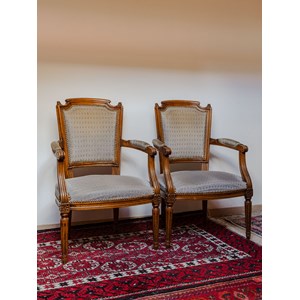 Paire de fauteuils en bois et tissu gris n°868