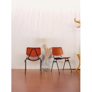 Paire de chaises en métal et bois n°1429