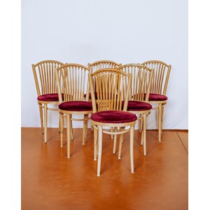 Paire de chaises rouges en bois clair n°1111