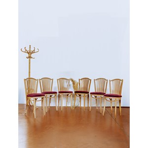 Paire de chaises rouges en bois clair n°1111