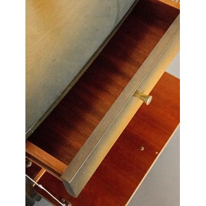 Paire de tables de chevet en placage n°703