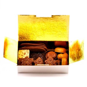 Assortiment de chocolats fins en ballotin
