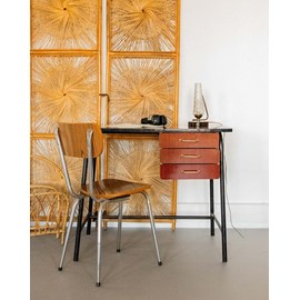 Bureau en formica foncé et métal n°513