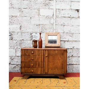 Buffet en bois foncé et doré n°810