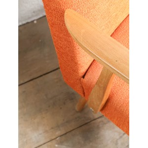 Fauteuil 70's orange en bois n°951