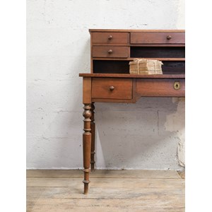 Bureau secrétaire en bois foncé n°654