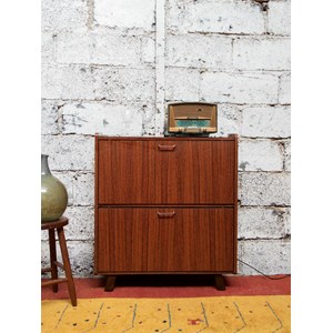 Meuble à chaussures haut en bois n°531