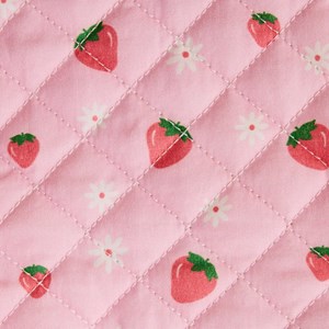 Siège-auto pour poupée fraise