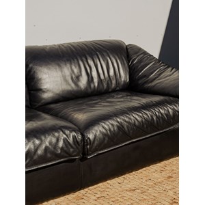 Grand canapé en cuir noir n°136