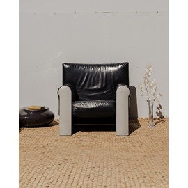Fauteuil en cuir noir et chromé n°956