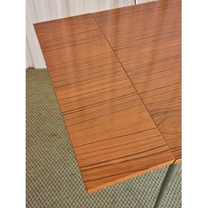 Ensemble complet table, chaises et tabourets en formica n°13