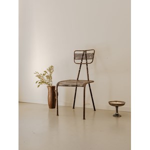 Alma, la chaise en métal perforé n°1447