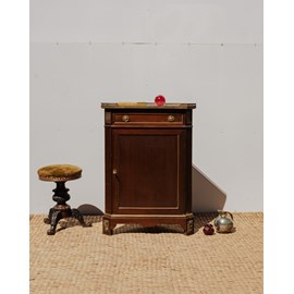 Gilbert, l'encoignure en bois n°883