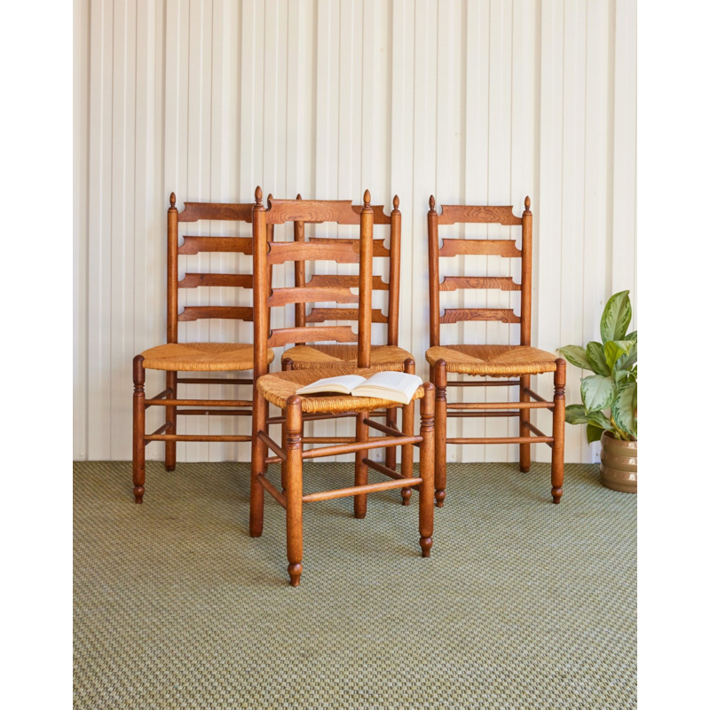 Debongout - Lot de 4 chaises en bois n°1132