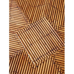 Table basse en rotin clouté n°873