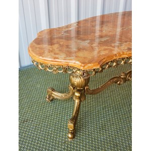 Léonie, la table basse en marbre n°877