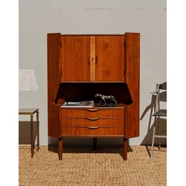 Grand buffet d'angle en bois n°876