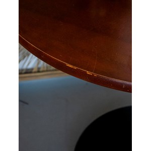 Table à manger en bois foncé et métal n°1144