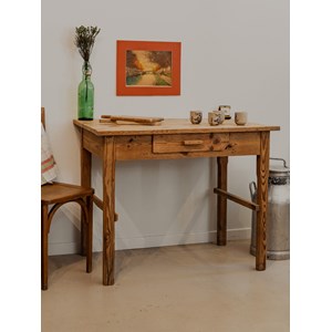 Romy, la table à manger en bois n°1294