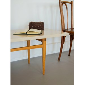 Table basse crème en bois n°911