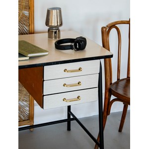 Yvan, le bureau en formica beige n°523