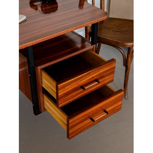 Bureau en formica et métal noir n°521