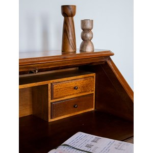 Secrétaire en bois foncé n°170