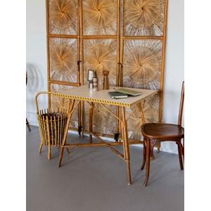 Table à manger en rotin clair n°1142