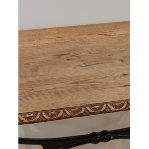 Table d'appoint en bois et métal noir n°861