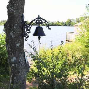 Cloche de jardin de porte ancienne fonte noire 25 x 26 cm