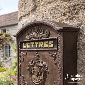 Boite aux lettres murale extérieure jardin fonte marron 45cm