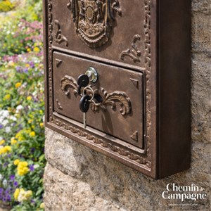 Boite aux lettres murale extérieure jardin fonte marron 45cm