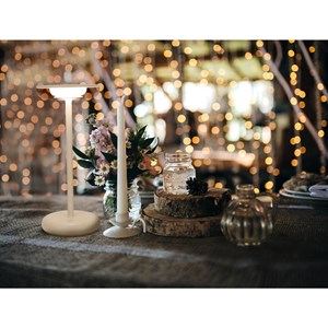 Lampe de table à batterie pasi - beige