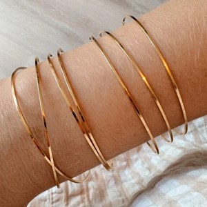 Semainier en laiton doré à l'or fin lisse (7 joncs)