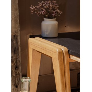 Donna, la table basse en chêne n°933