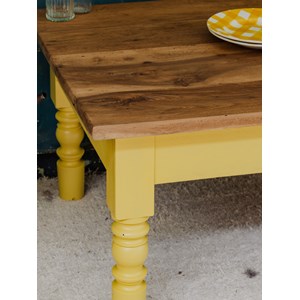 Table basse en noyer et jaune n°891